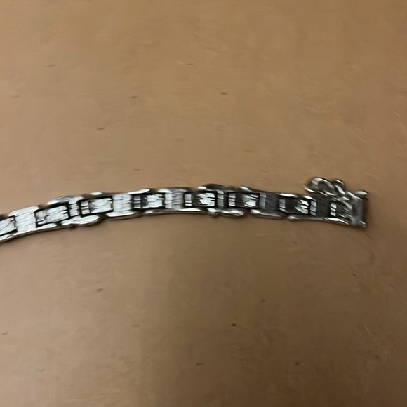 Brighton Etched Bracelet Silvertone Segmented 8.5” Lobster Clasp - Picture 7 of 7